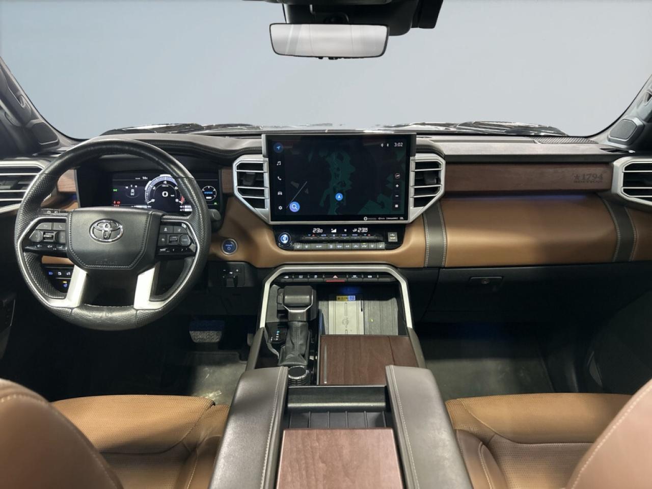 2024 Toyota Tundra Platinum 4x4 CrewMax/No accidents/ Clean title/ To Photo