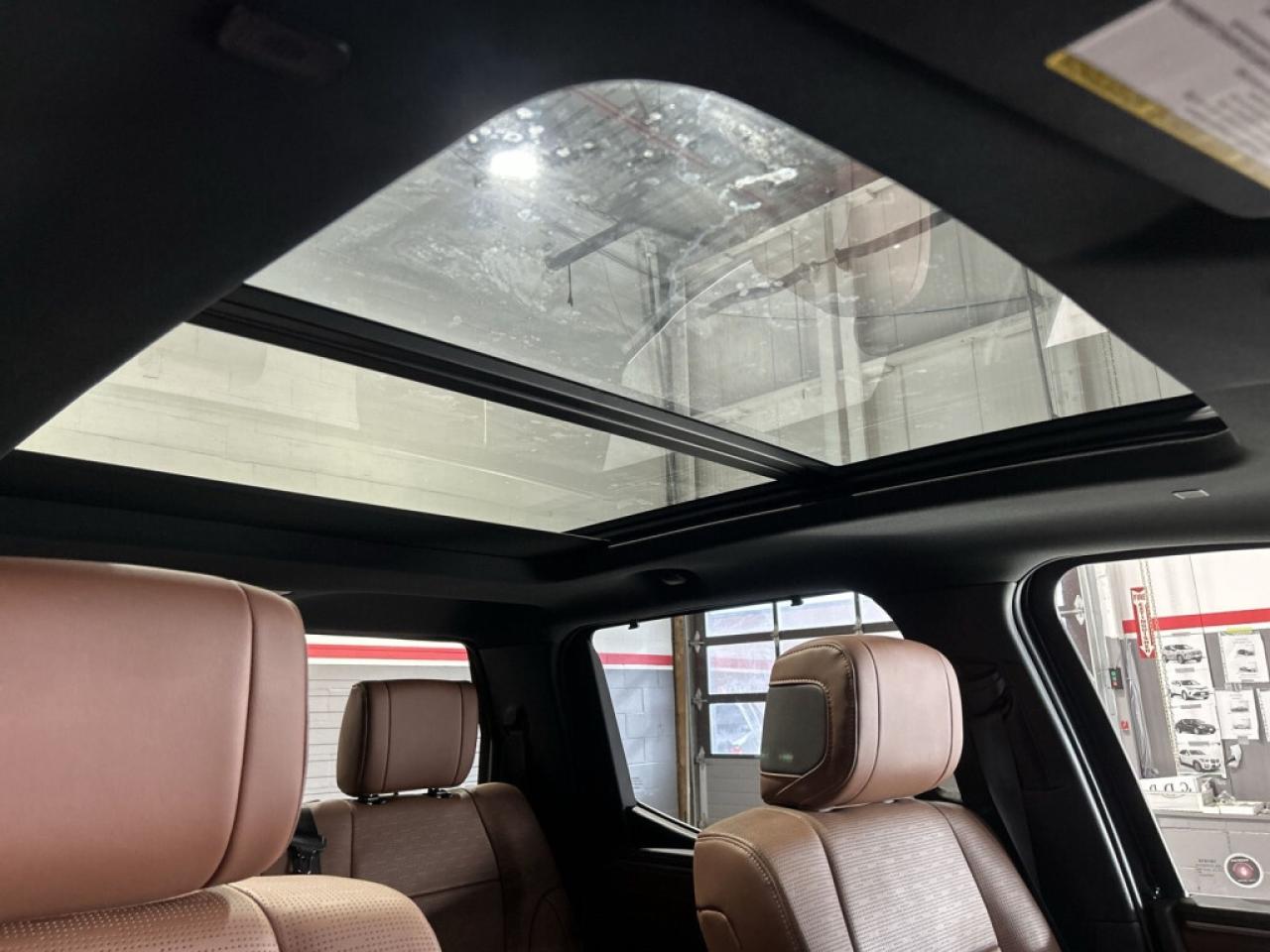 2024 Toyota Tundra Platinum 4x4 CrewMax/No accidents/ Clean title/ To Photo