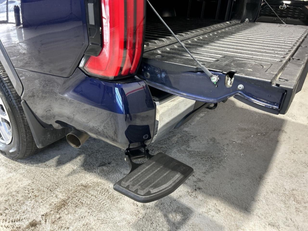 2024 Toyota Tundra Platinum 4x4 CrewMax/No accidents/ Clean title/ To Photo