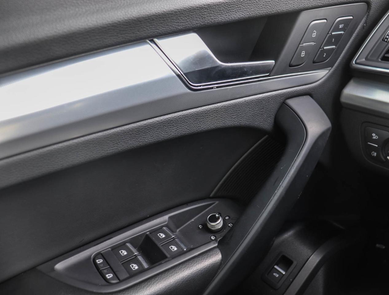 2023 Audi Q5 Technik Photo