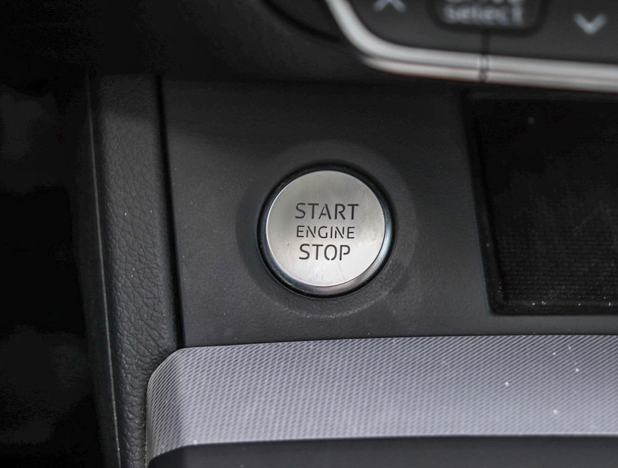 2023 Audi Q5 Technik Photo