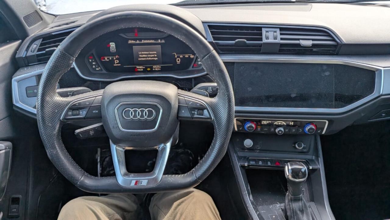 2019 Audi Q3 S Line Technik Quattro/Lane Depart/Adaptive Cruise Photo