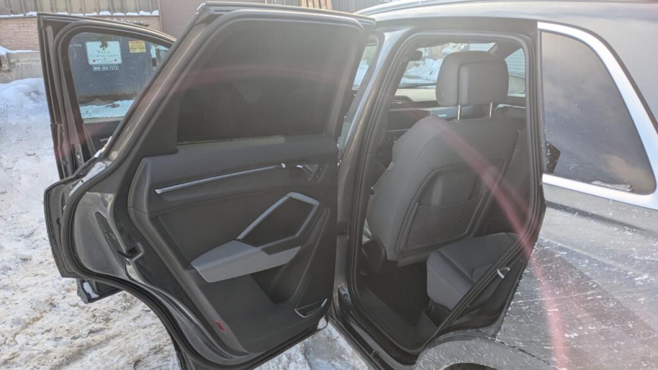 2019 Audi Q3 S Line Technik Quattro/Lane Depart/Adaptive Cruise Photo