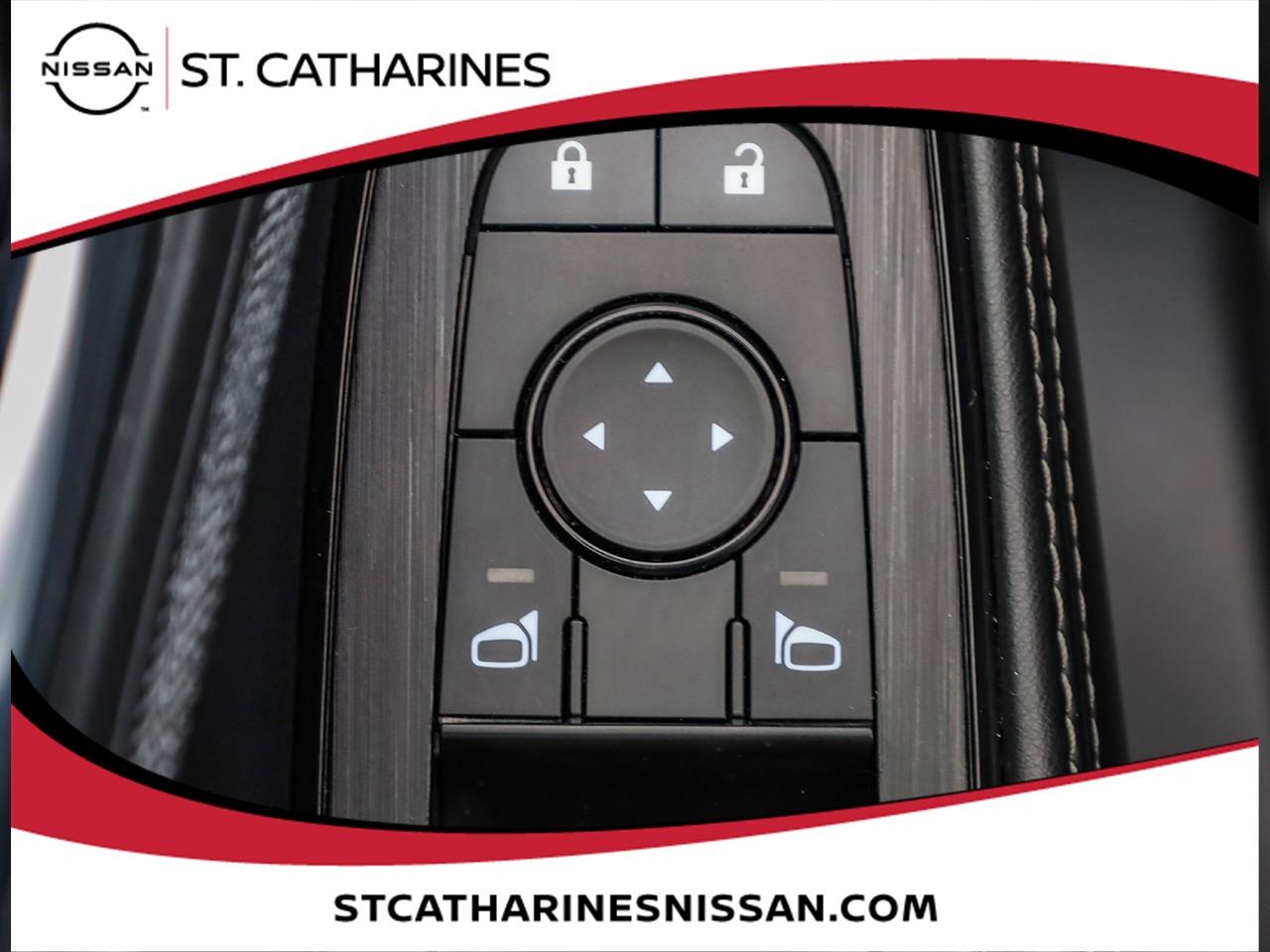 2023 Nissan Rogue SV MOONROOF Photo