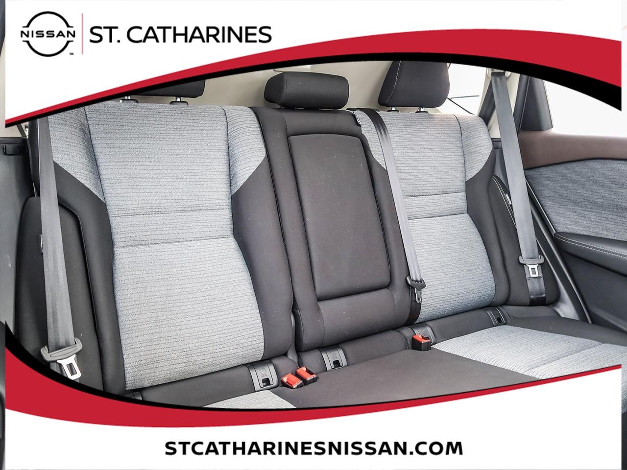 2023 Nissan Rogue SV MOONROOF Photo