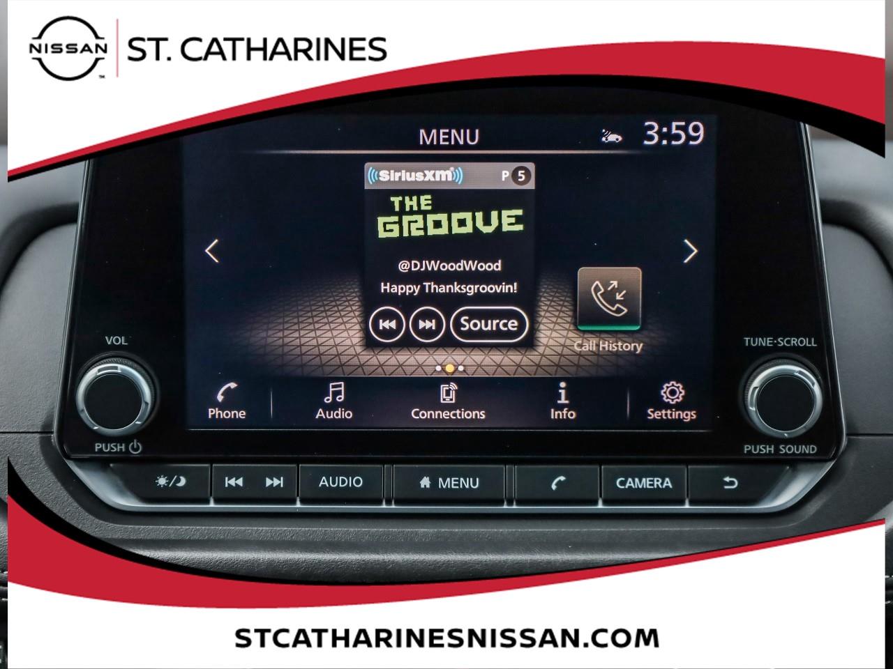 2023 Nissan Rogue SV MOONROOF Photo