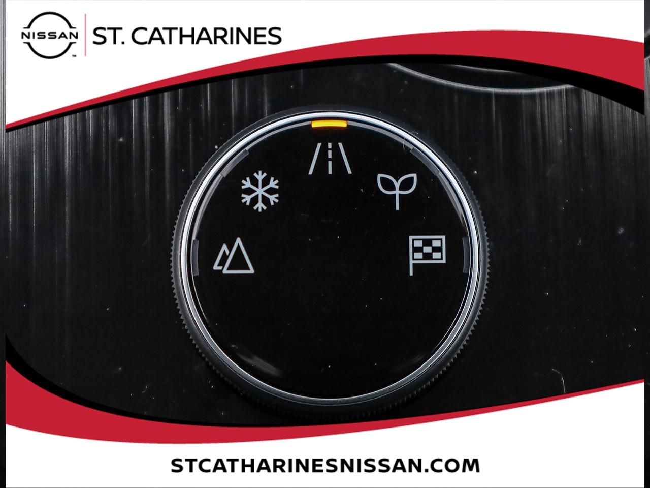 2023 Nissan Rogue SV MOONROOF Photo