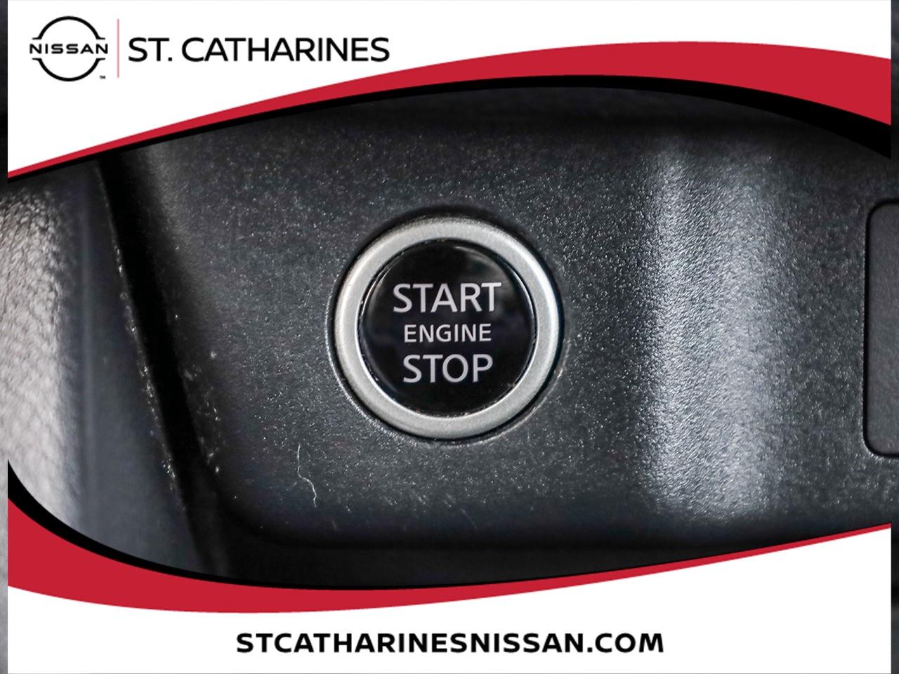 2023 Nissan Rogue SV MOONROOF Photo