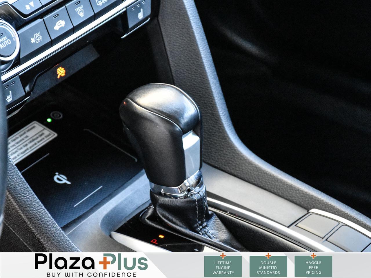 2020 Honda Civic Sedan Touring Photo