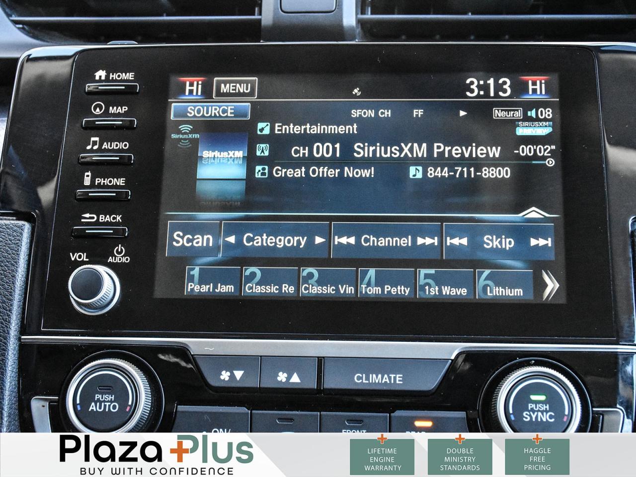 2020 Honda Civic Sedan Touring Photo