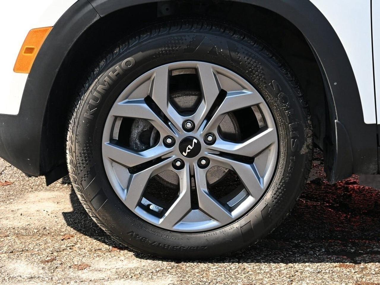 2024 Kia Seltos LX CPO   Heated Seats   Backup Cam   Bluetooth Photo