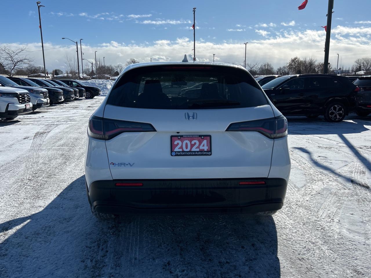 2024 Honda HR-V LX-B FWD CarPlay Honda Sensing Heated Seats Photo