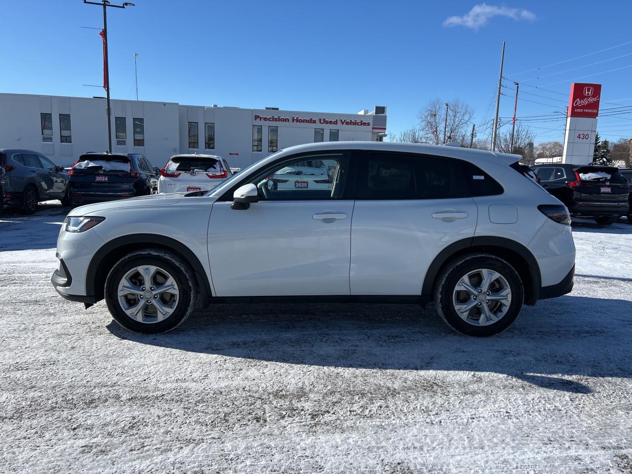 2024 Honda HR-V LX-B FWD CarPlay Honda Sensing Heated Seats Photo