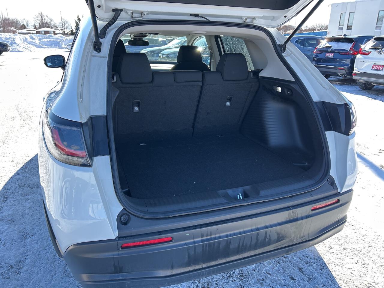 2024 Honda HR-V LX-B FWD CarPlay Honda Sensing Heated Seats Photo