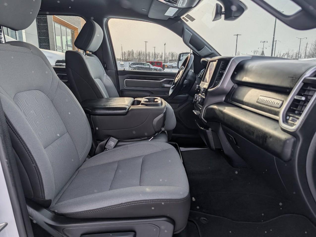 2023 RAM 1500 Big Horn NO ACCIDENTS / LOCAL TRADE Photo