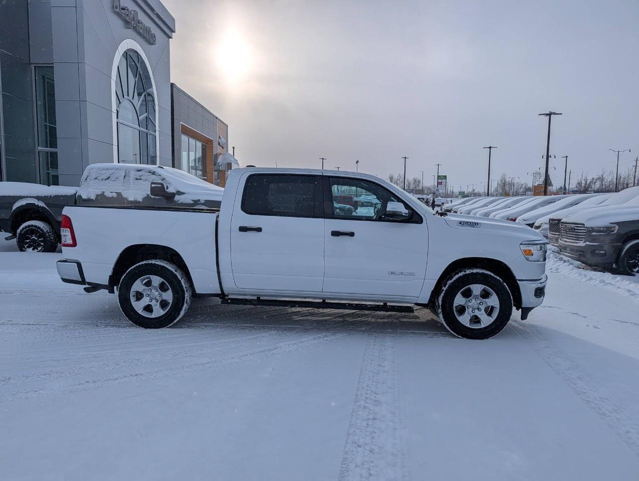 2023 RAM 1500 Big Horn NO ACCIDENTS / LOCAL TRADE Photo