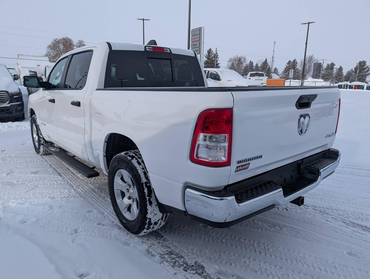 2023 RAM 1500 Big Horn NO ACCIDENTS / LOCAL TRADE Photo