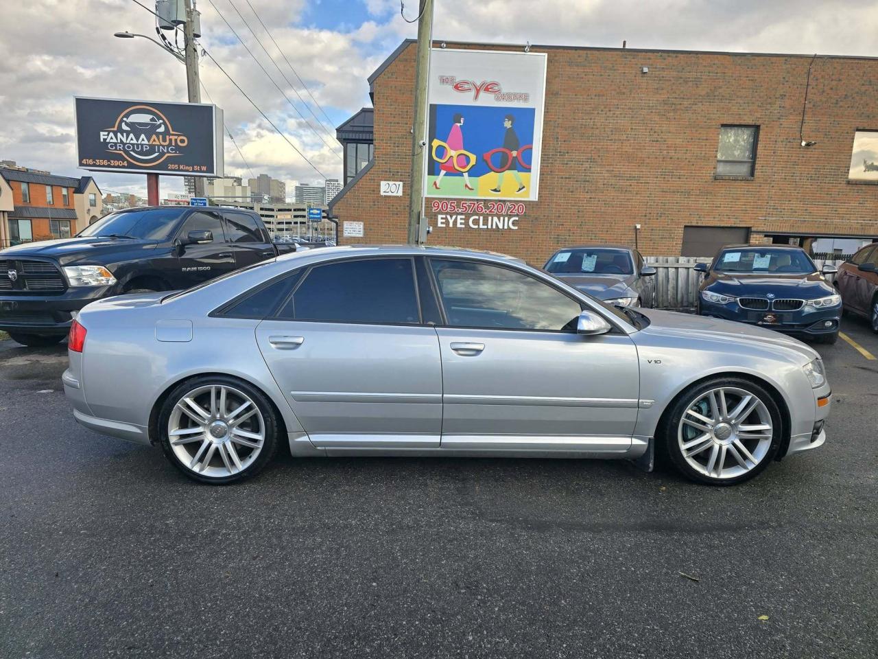 2007 Audi S8 4DR SDN Photo2