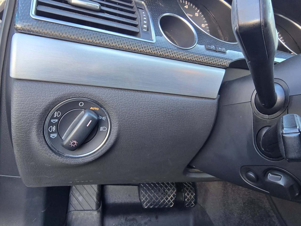 2007 Audi S8 4DR SDN Photo