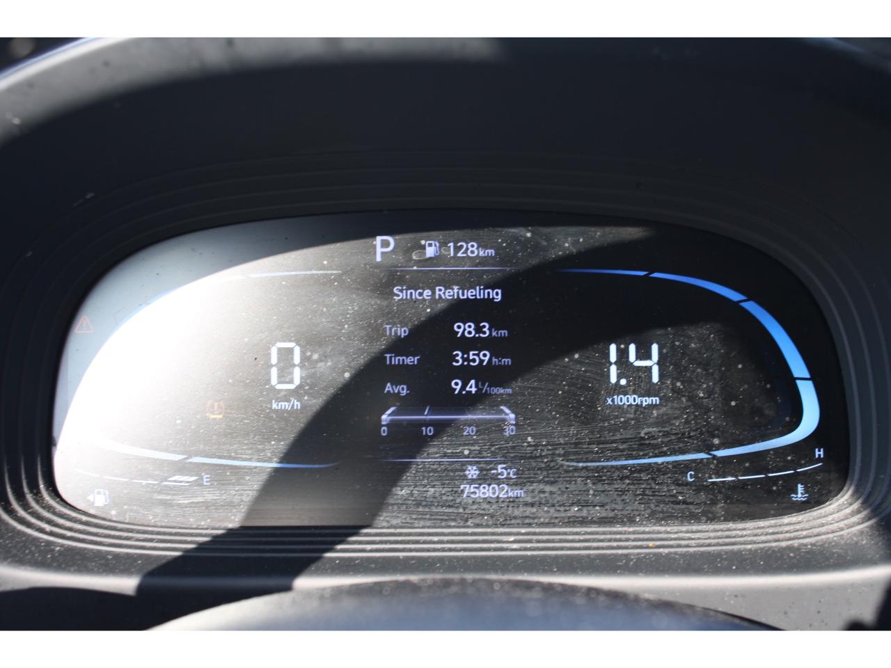 2023 Hyundai Venue Preferred IVT w-Two-Tone Photo