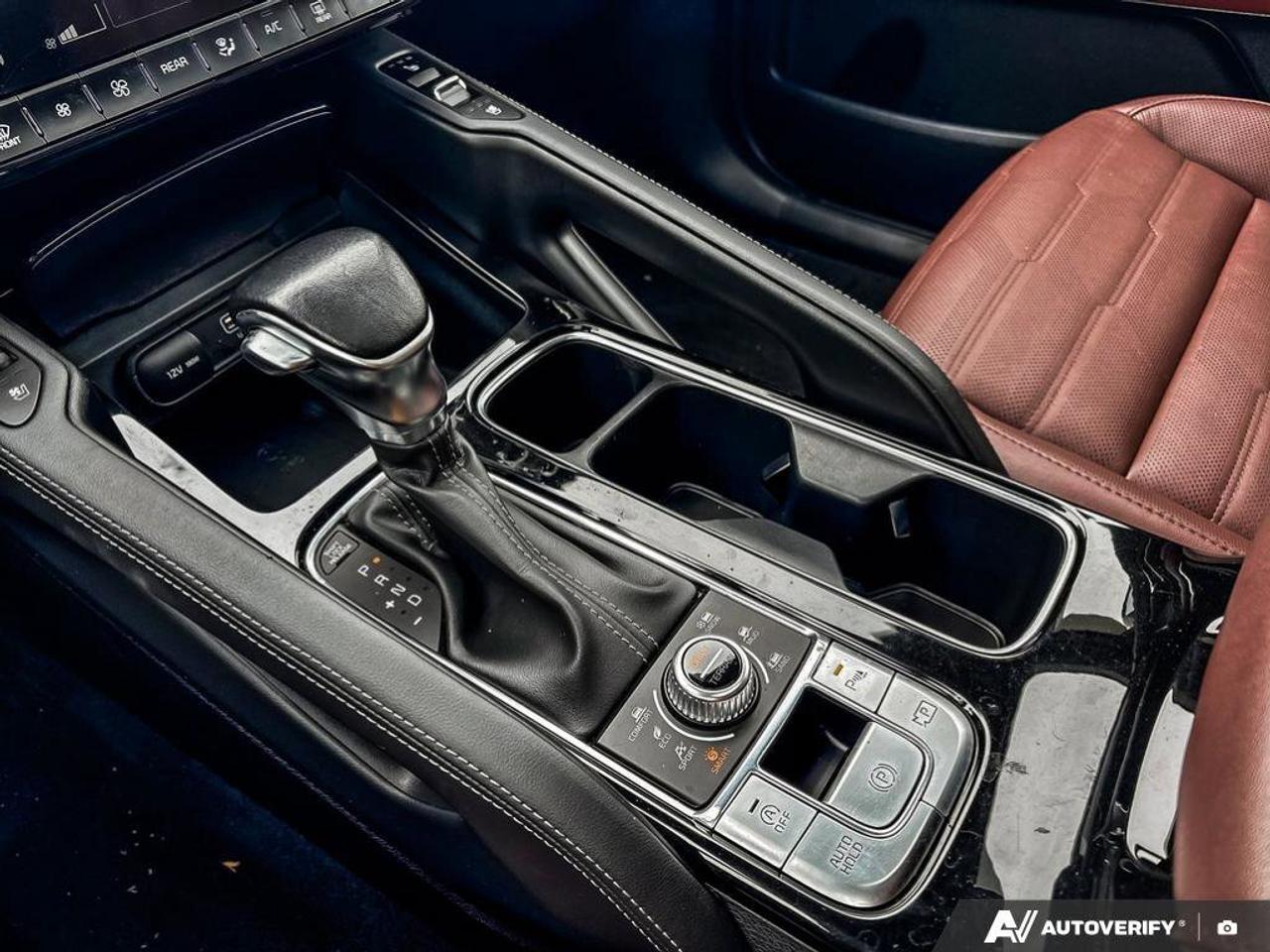 2023 Kia Telluride SX   7 Passenger   Captain's Chairs   Navigation Photo