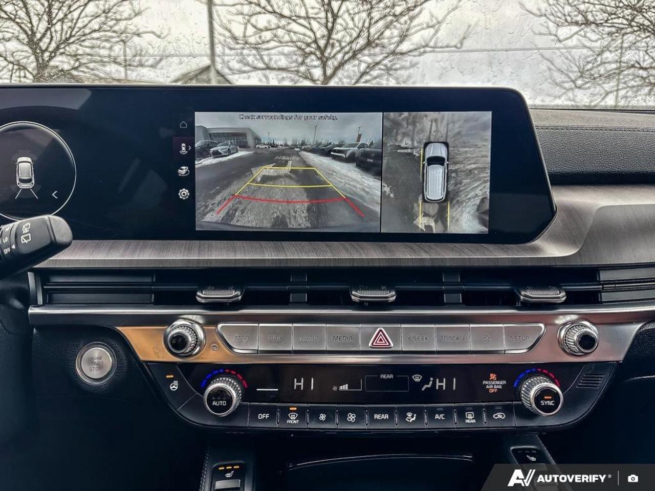 2023 Kia Telluride SX   7 Passenger   Captain's Chairs   Navigation Photo