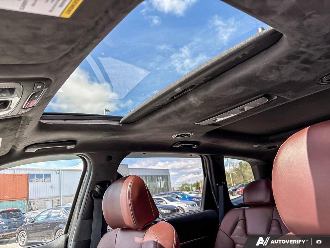 2023 Kia Telluride SX   7 Passenger   Captain's Chairs   Navigation Photo