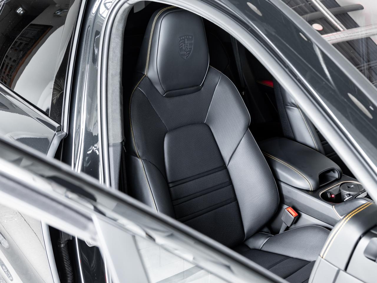 2025 Porsche Cayenne Turbo GT Coupe AWD Photo