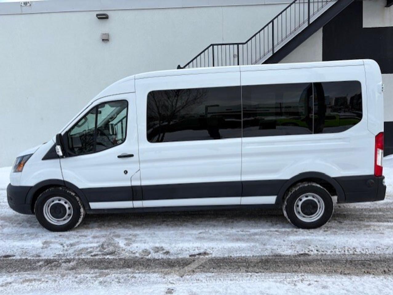 2020 Ford Transit Passenger Wagon T-350 MED ROOF **12 PASSENGER-1 OWNER-BLUETOOTH** Photo