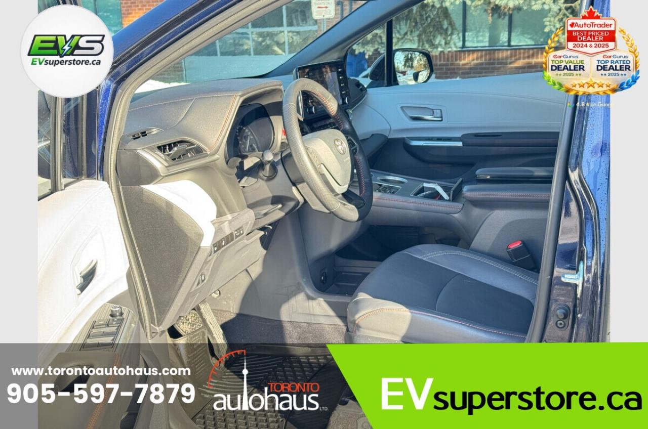 2024 Toyota Sienna XSE/AWD Photo
