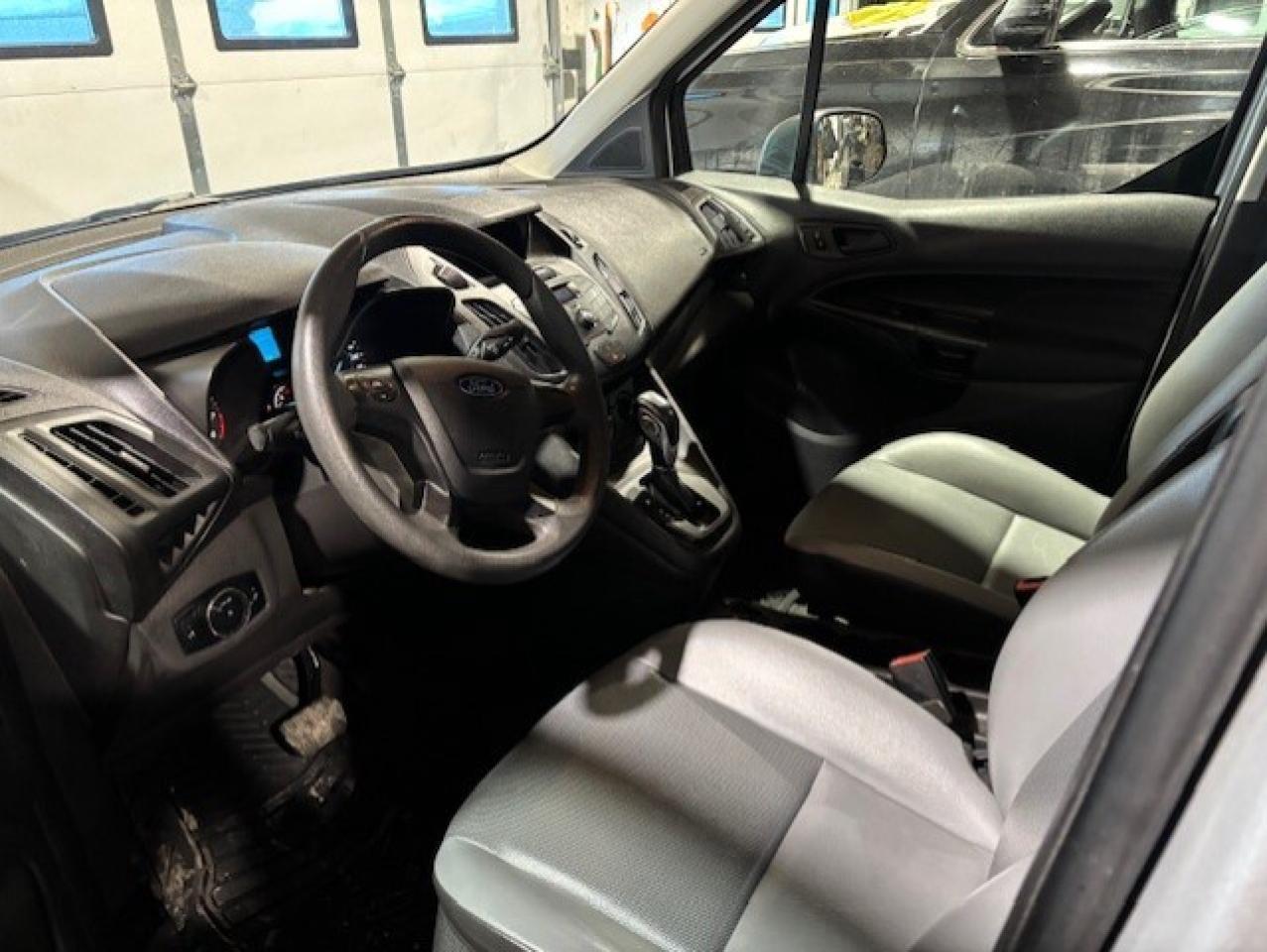 2015 Ford Transit Connect XL DUAL SLIDING DOORS-NO WINDOWS-DIVIDER-CERTIFIED Photo