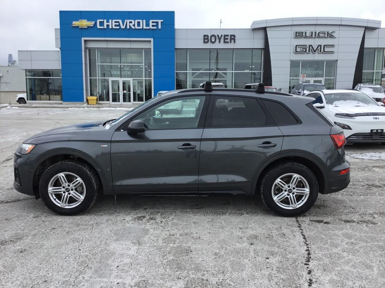 2022 Audi Q5 45 Progressiv Photo