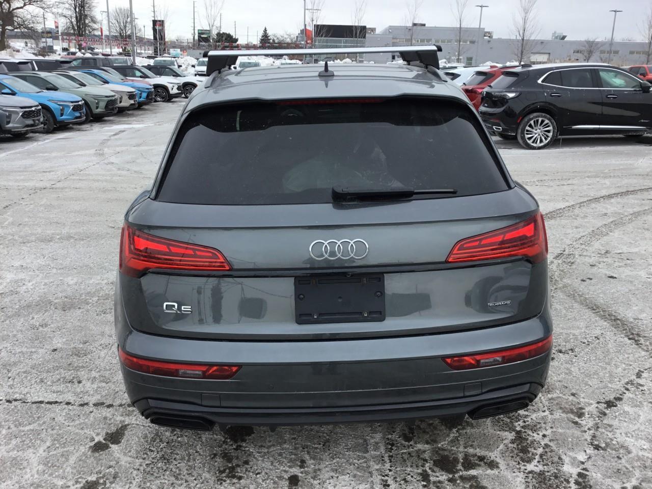 2022 Audi Q5 45 Progressiv Photo3