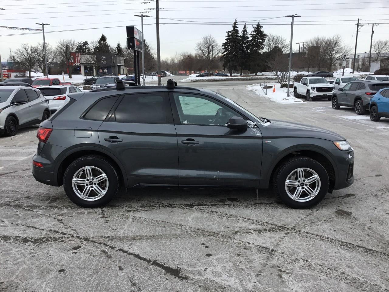 2022 Audi Q5 45 Progressiv Photo