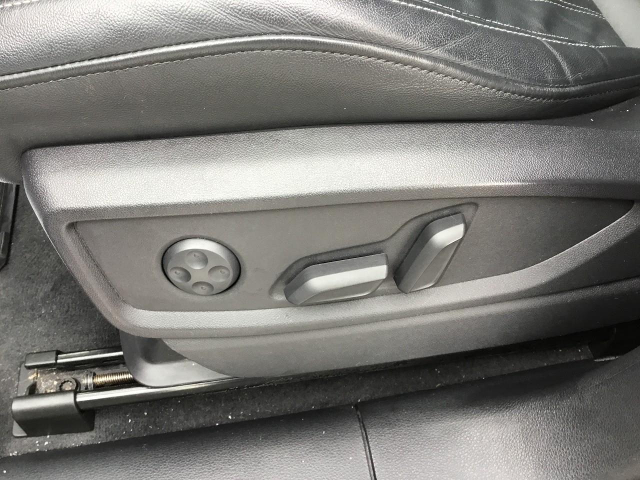 2022 Audi Q5 45 Progressiv Photo