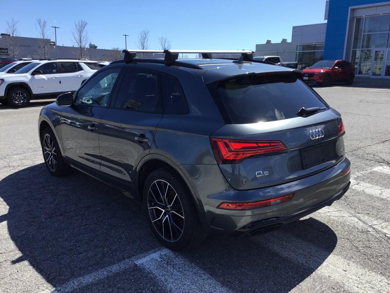 2022 Audi Q5 45 Progressiv Photo
