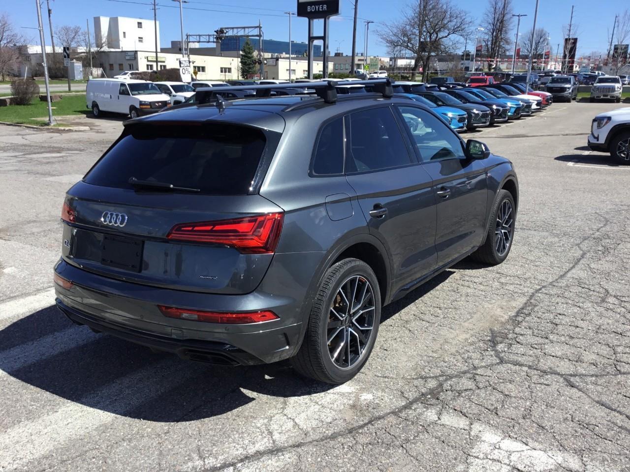 2022 Audi Q5 45 Progressiv Photo