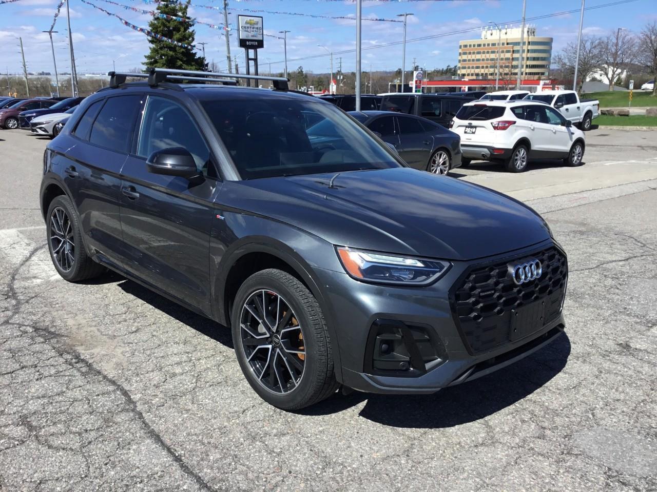 2022 Audi Q5 45 Progressiv Photo