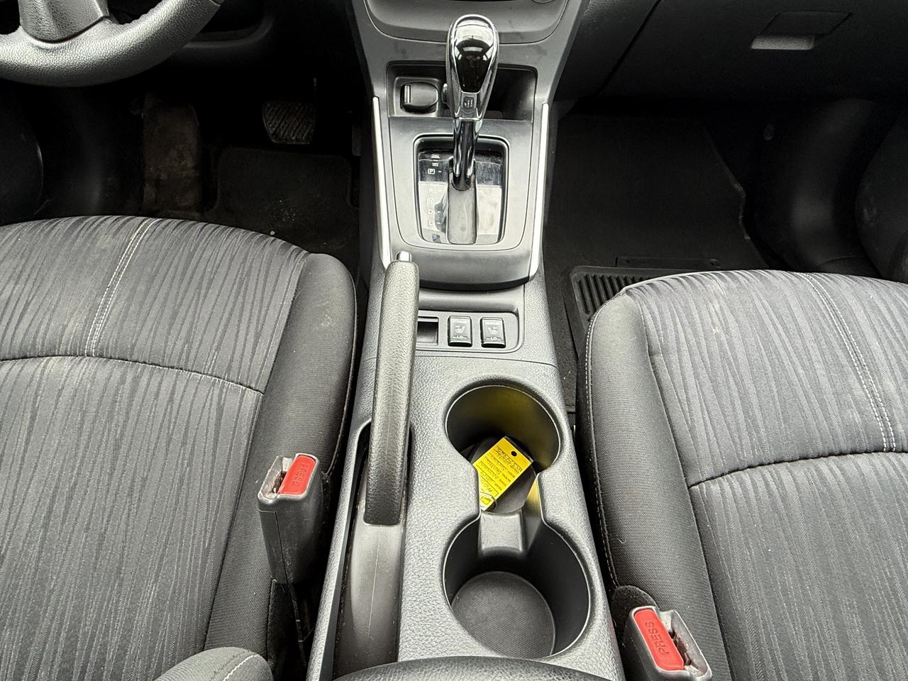 2017 Nissan Sentra S Photo