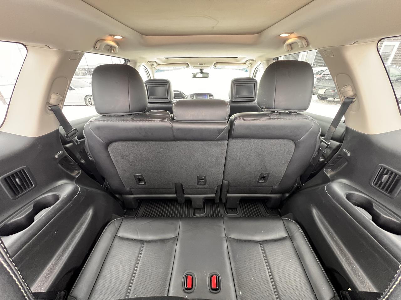 2015 Nissan Pathfinder PLATIUNUM 4WD FULLY LOADED Photo