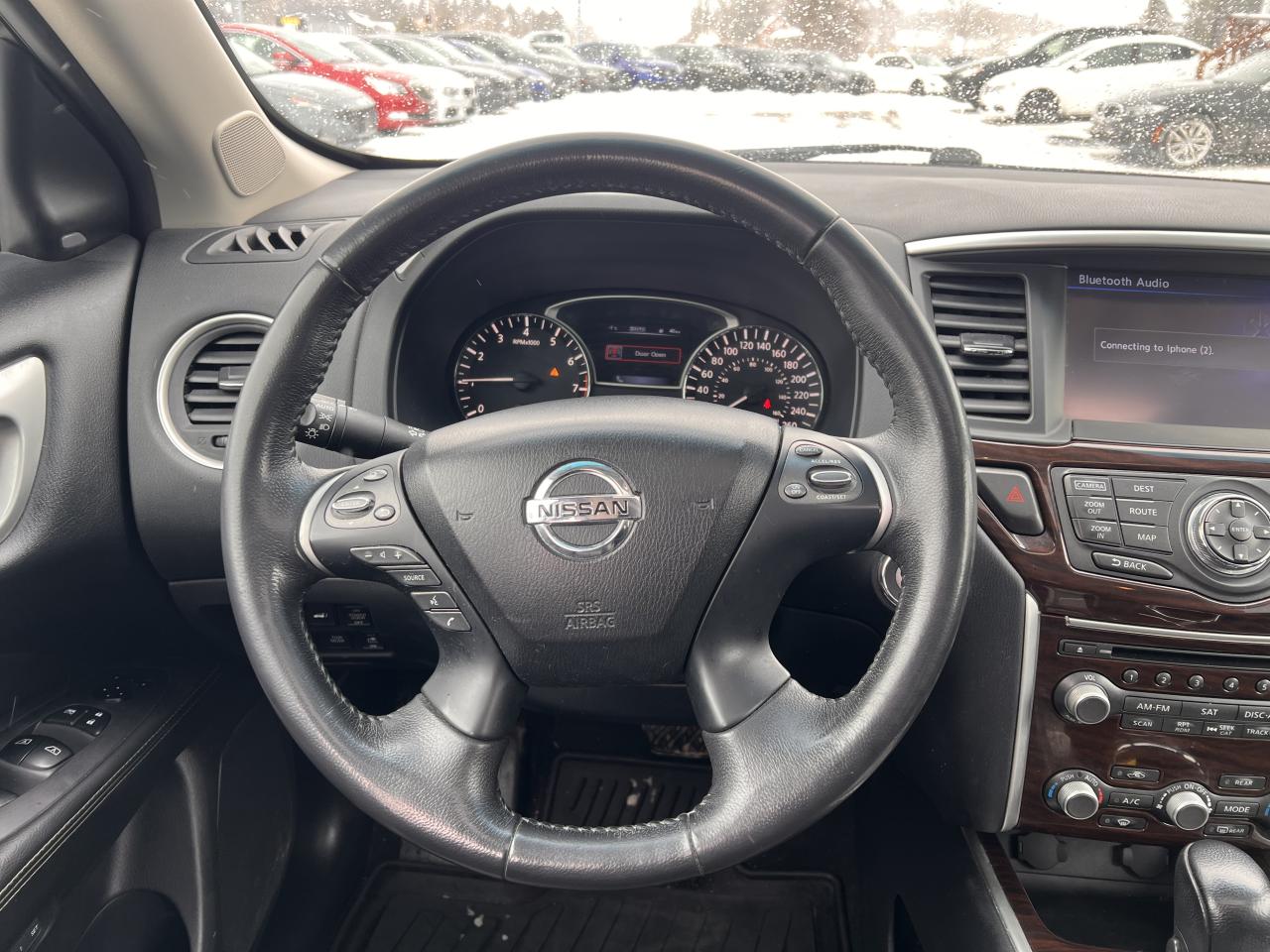 2015 Nissan Pathfinder PLATIUNUM 4WD FULLY LOADED Photo