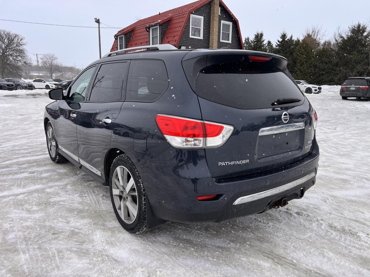 2015 Nissan Pathfinder PLATIUNUM 4WD FULLY LOADED Photo