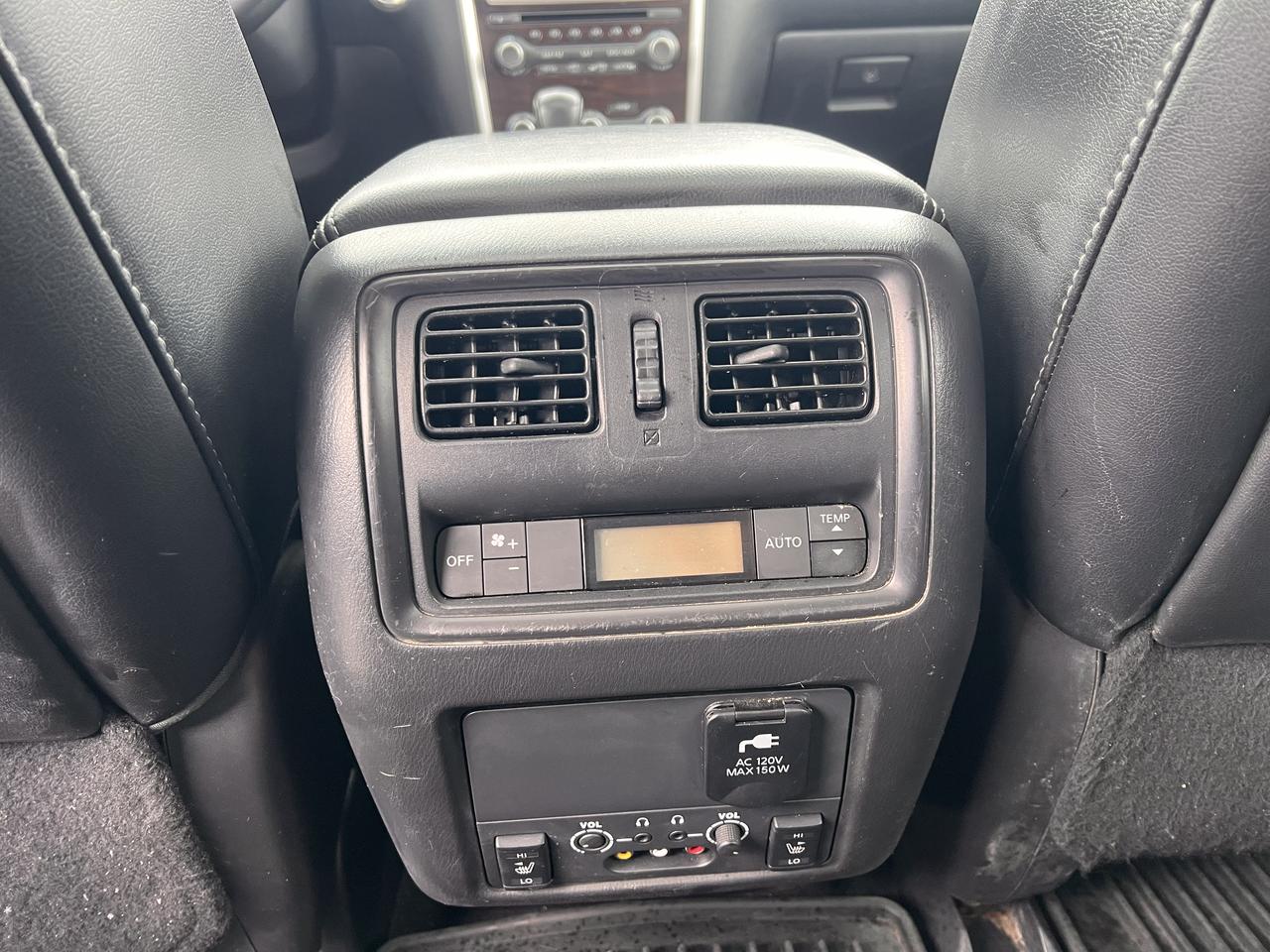 2015 Nissan Pathfinder PLATIUNUM 4WD FULLY LOADED Photo