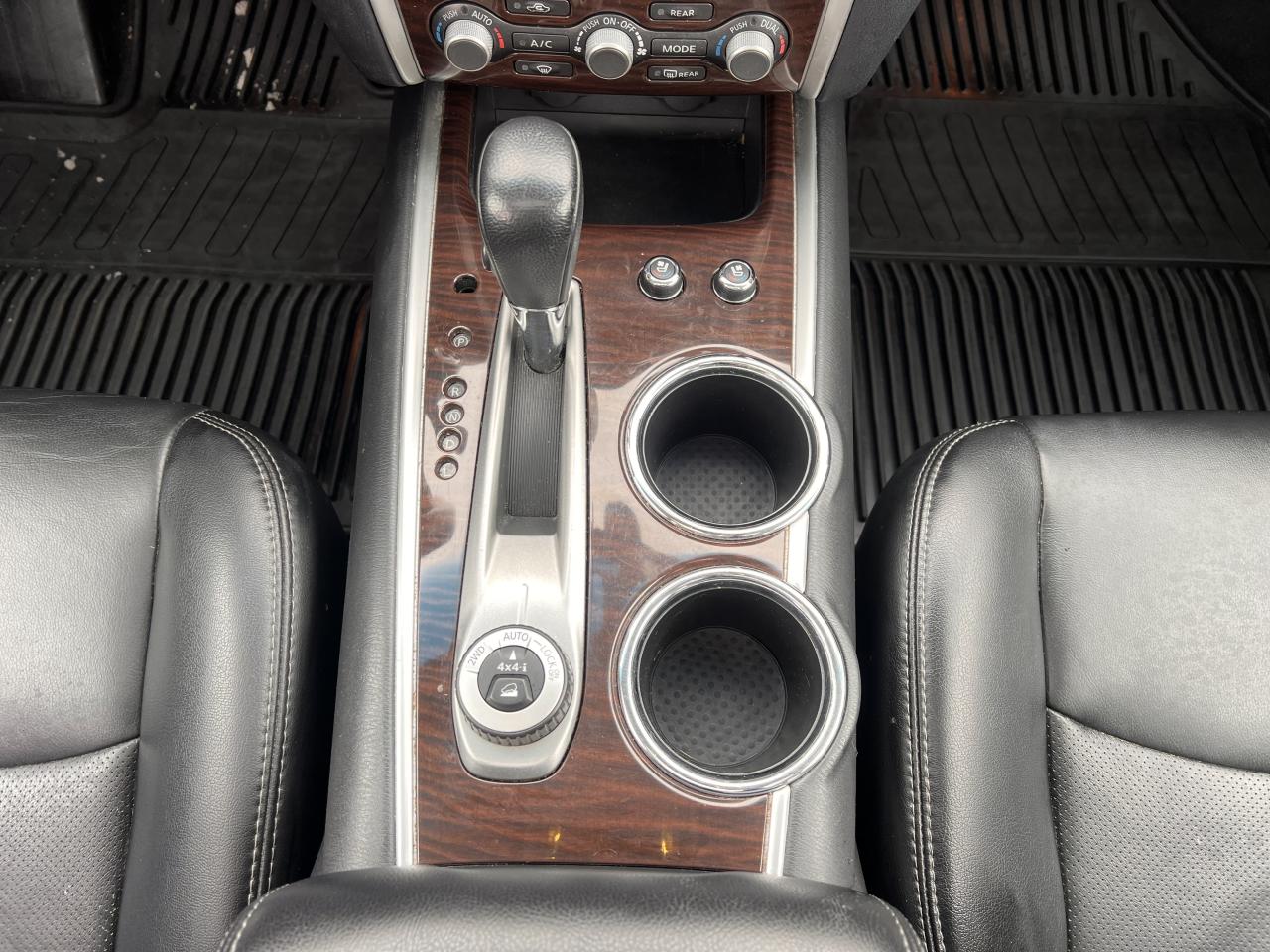 2015 Nissan Pathfinder PLATIUNUM 4WD FULLY LOADED Photo