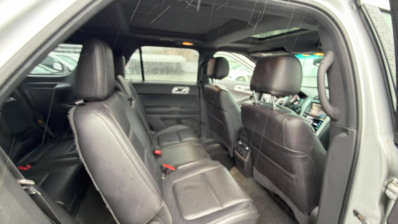 2015 Ford Explorer LIMITED - Photo #4