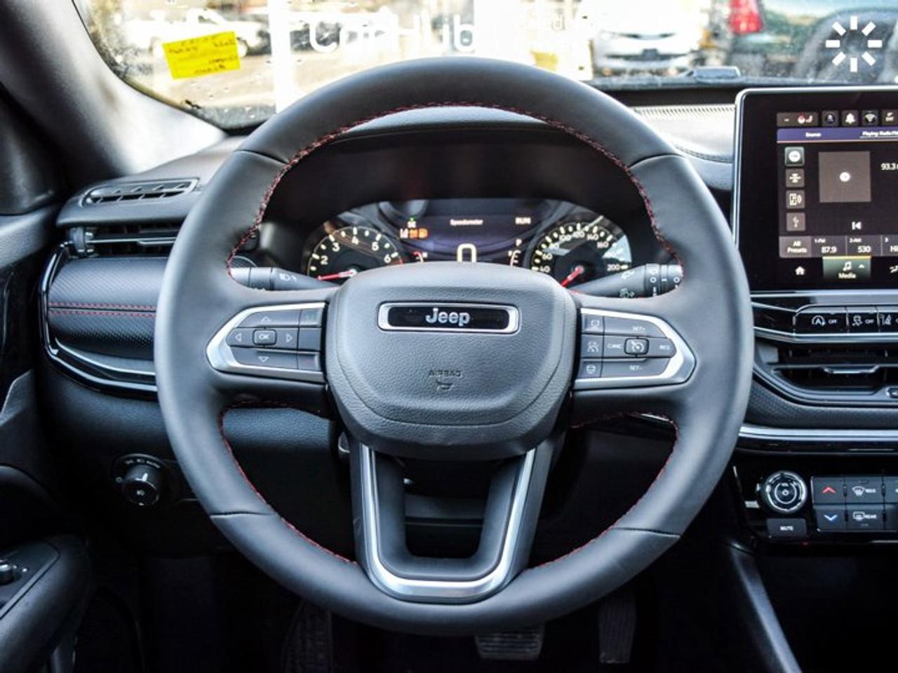 2026 Jeep Compass Trailhawk 4X4 Blind Spot Start 10.1"Display Heated front Seats alloy Photo