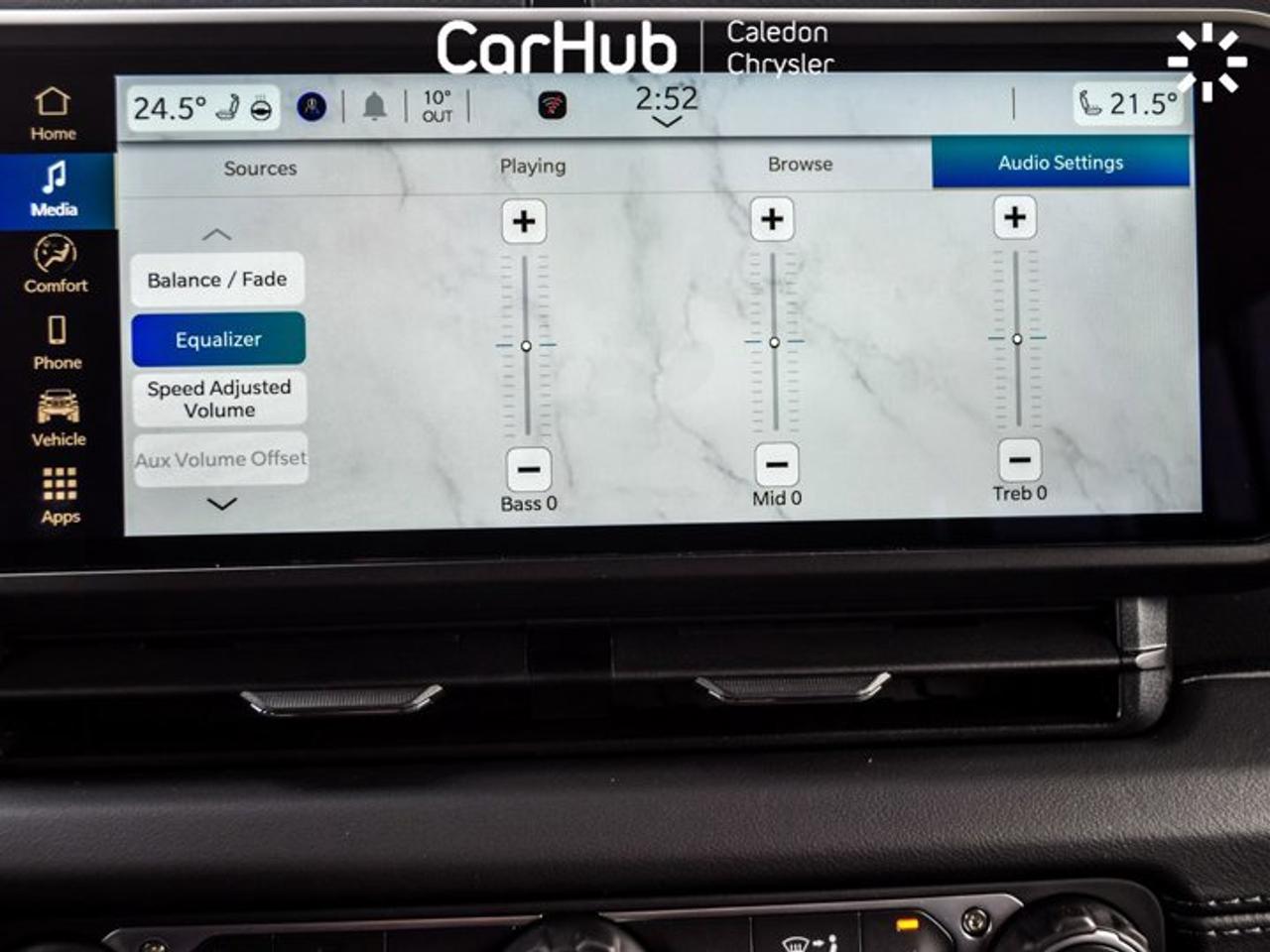 2026 Jeep Wrangler Sahara 4 1941 Door Sky Roof Safety Grp 12.3"Display Photo