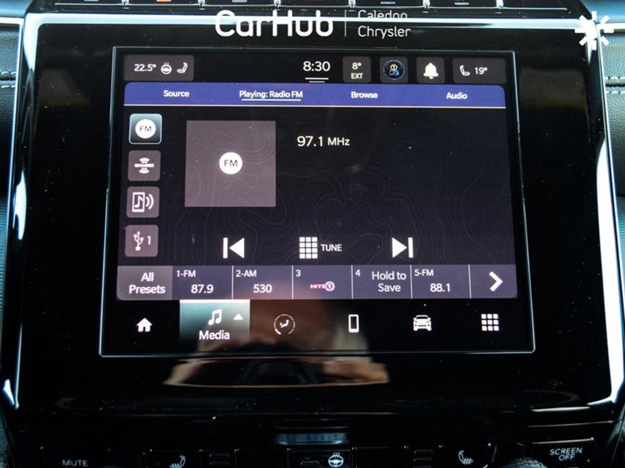 2026 Jeep Grand Cherokee Laredo X Sunroof Blind Spot Remote Start Lane Assist Photo