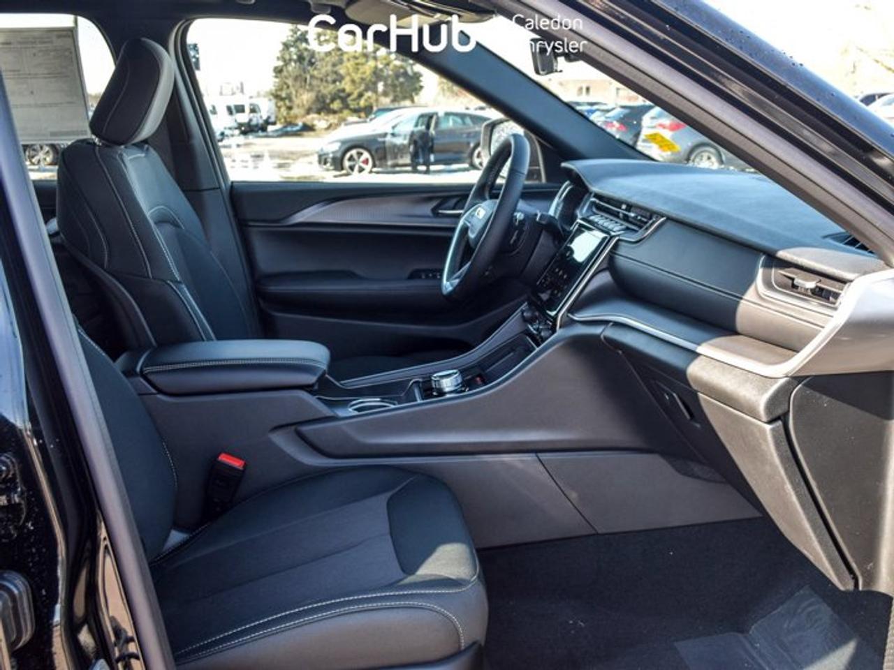 2026 Jeep Grand Cherokee Laredo X Sunroof Blind Spot Remote Start Lane Assist Photo