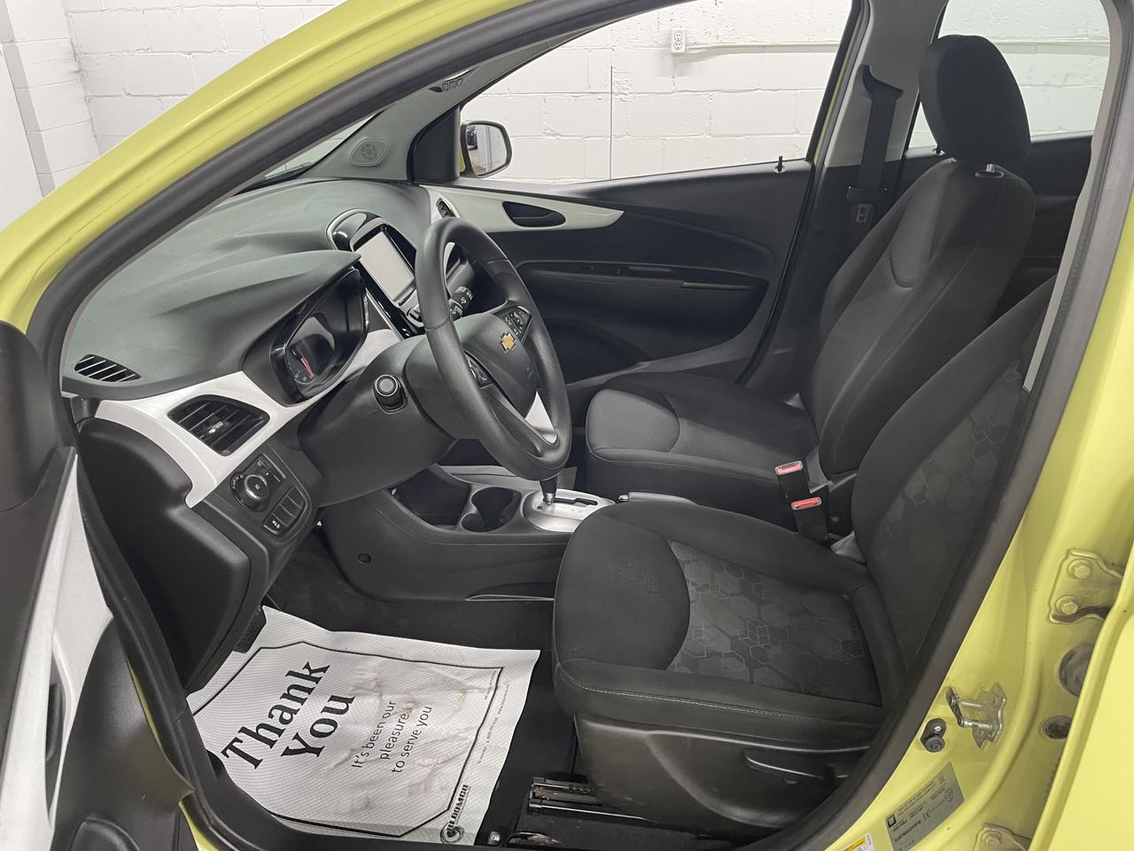 2018 Chevrolet Spark LT | LOW KMS | BLUETOOTH | BACKUP CAMERA Photo8